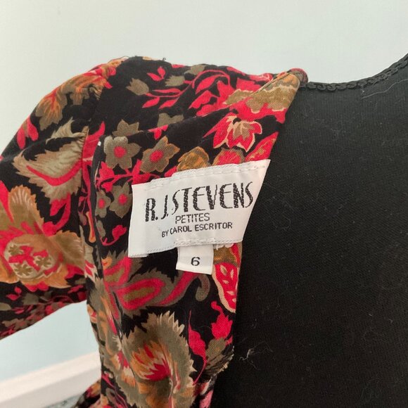 R.J. Stevens Red Floral Size 6 Jumpsuit - Picture 3 of 6